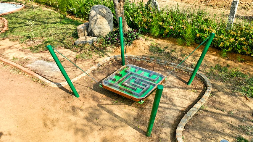 Maze Balance