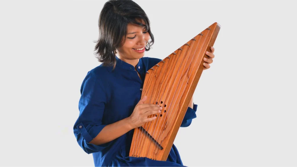 Svaraveena